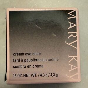 (Discontinued) Mary Kay Coastal Blue Cream Eye Color